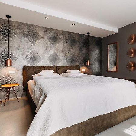 كارلوفي فاري Villa Bricola - Boutique Apartments المظهر الخارجي الصورة