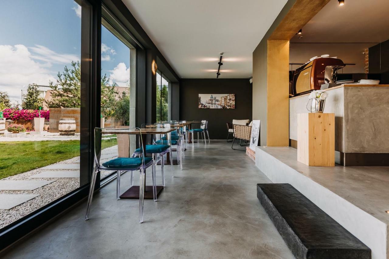 كارلوفي فاري Villa Bricola - Boutique Apartments المظهر الخارجي الصورة